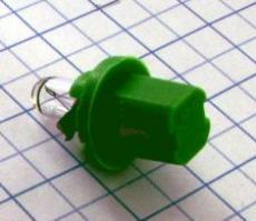 žárovka 12V  2W patice B8,5d